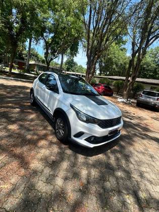 FIAT ARGO 1.8 E.TORQ FLEX TREKKING AT6 FIAT ARGO 1.8 E.TORQ FLEX TREKKING AT6
